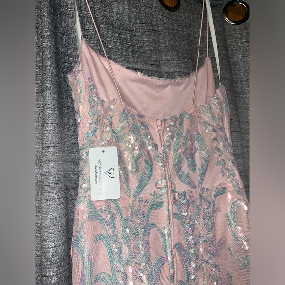 Prom dress - Picture 4 of 5